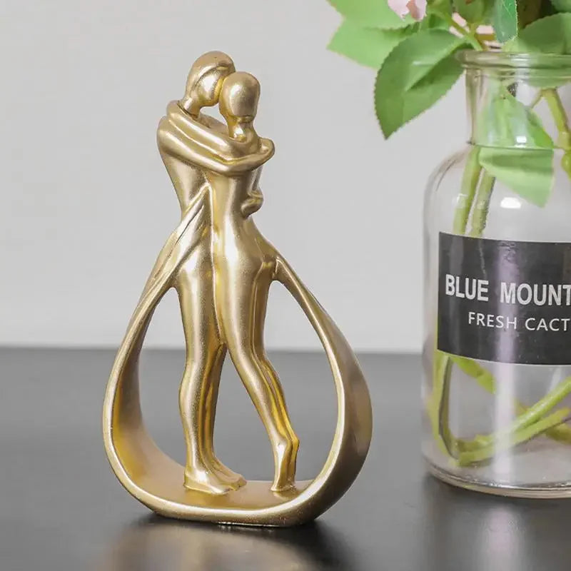 Abstract Hugging Couple Resin Sculpture – Modern Home Décor