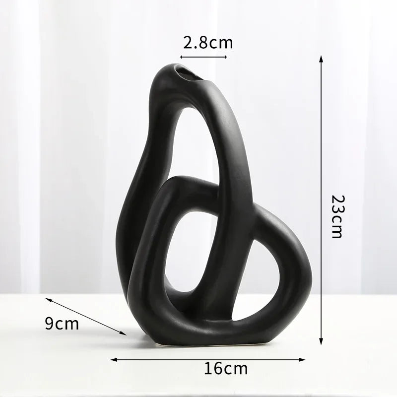 Heart-Shaped Ceramic Vase – Elegant Home & Office Decoration