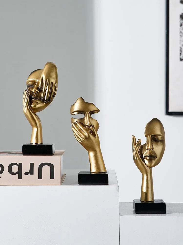 Nordic Abstract Resin Statue – Modern Desktop Décor