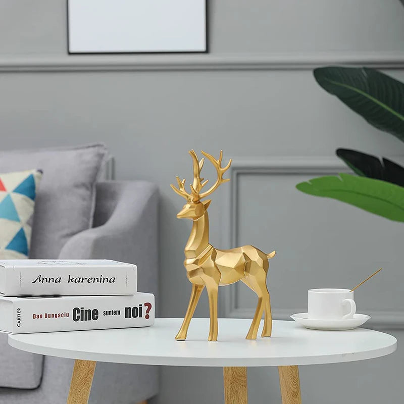 Geometric Resin Elk Sculpture – Modern Gold Deer Décor